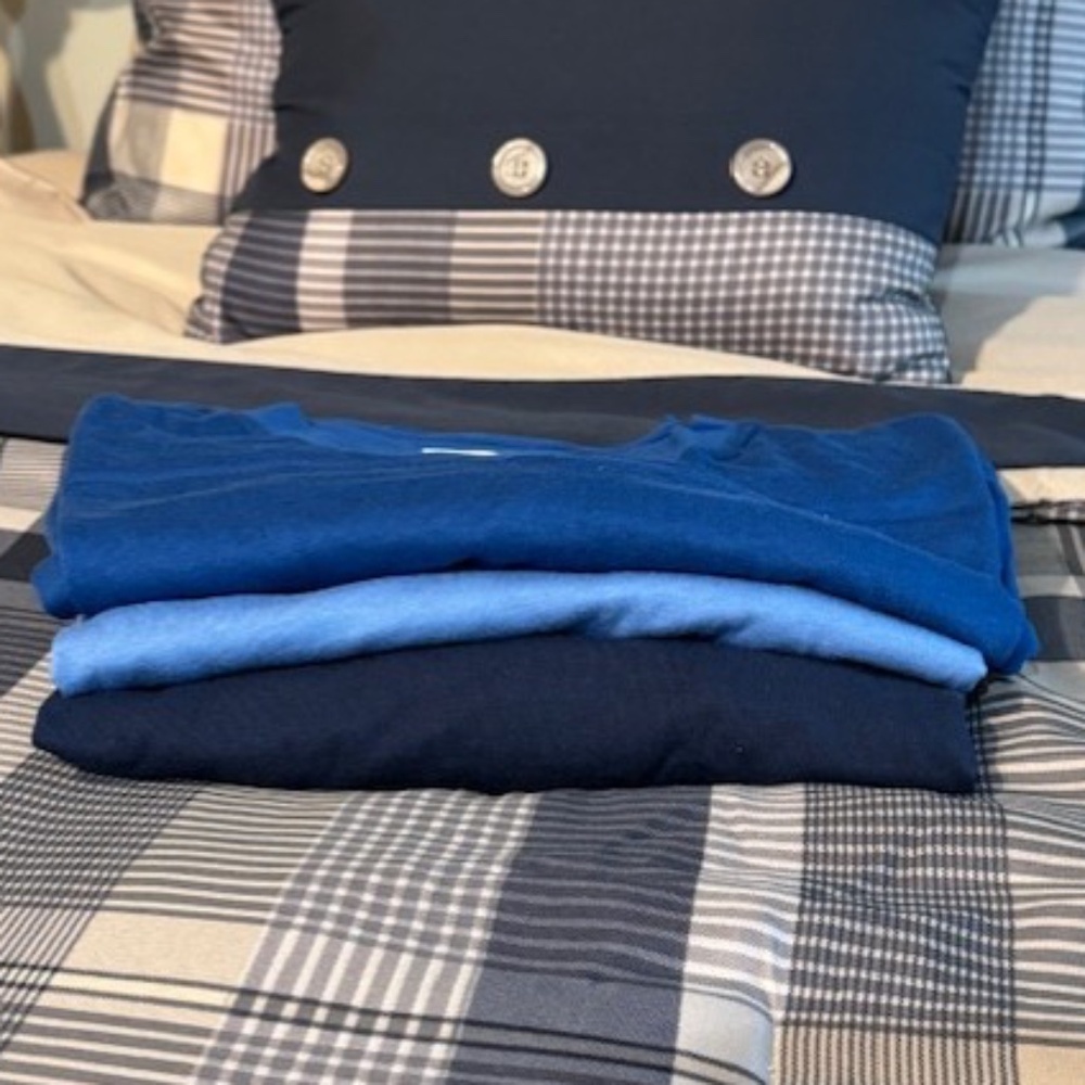 LACOSTE T-shirt 3 pack NWOT Blue undershirts Large - Picture 8 of 15